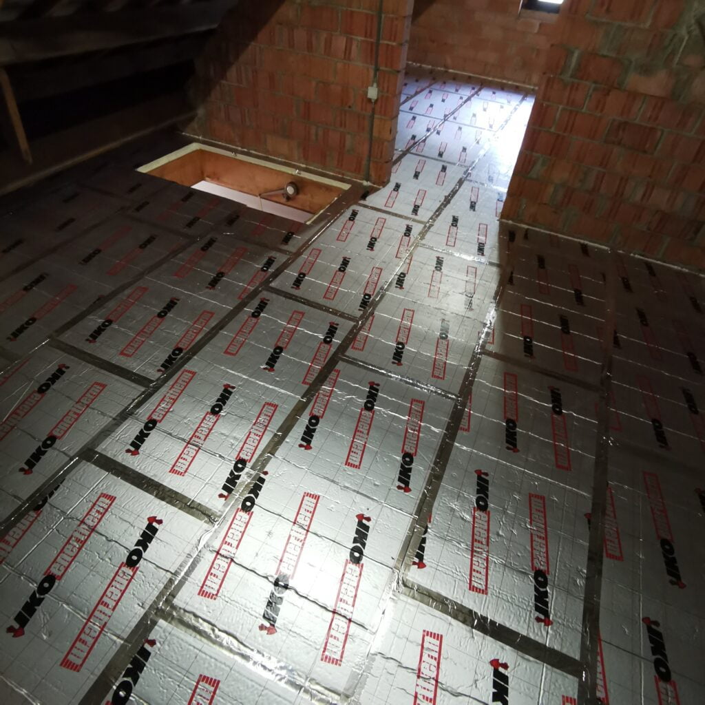 Iko Enetherm Alu PIR