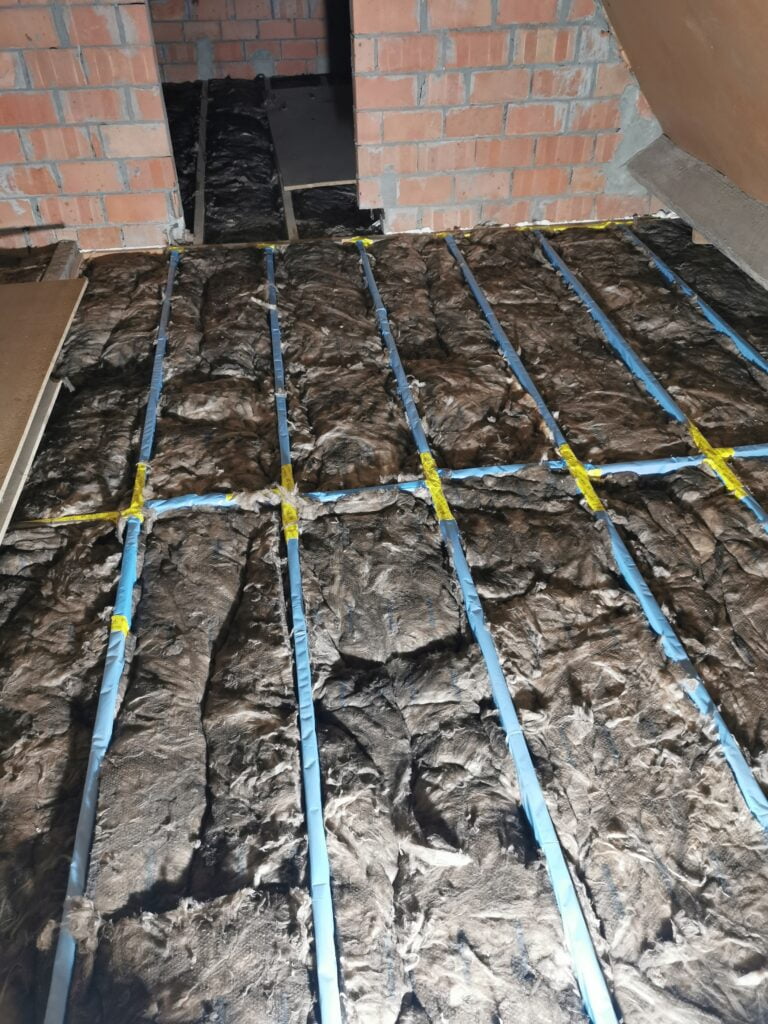 Zoldervloerisolatie met dampscherm